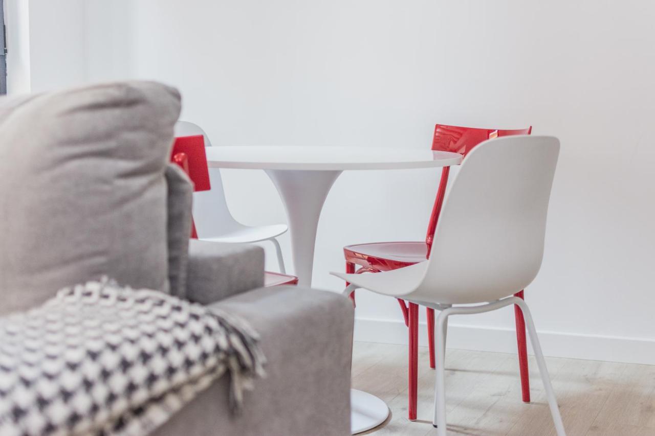 Slow Leon Apartamentos Turisticos Ngoại thất bức ảnh