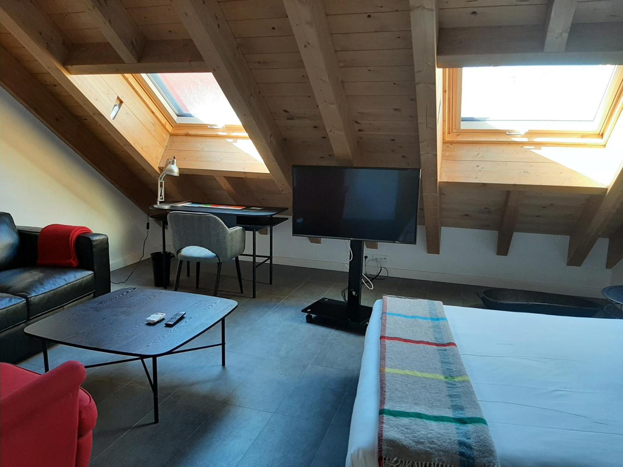 Slow Leon Apartamentos Turisticos Ngoại thất bức ảnh